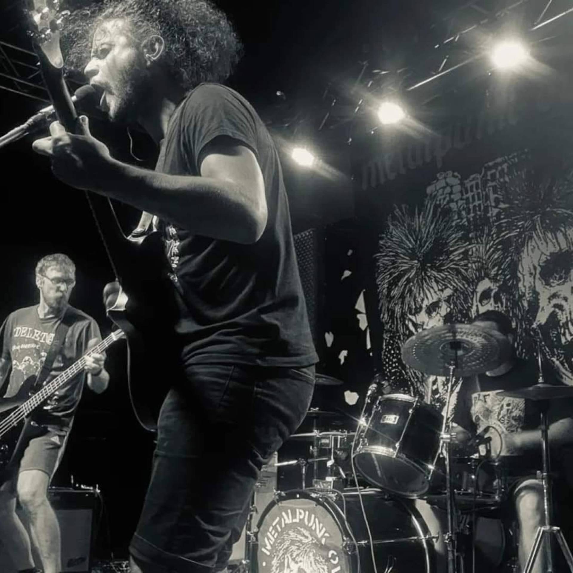 RAN (FR), NOISENIORS, HUMANITY IS FUN! — Kulturní centrum Provoz, Ostrava